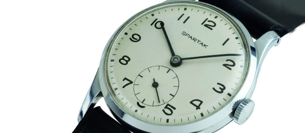 První československé hodinky Spartak vznikaly téměř na koleně. Vyrobeny byly poprvé v roce 1954.